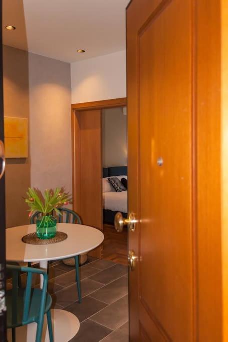 Deluxe Urban 2Br Apt By Nat. Archaelogical Museum Athen Exterior foto